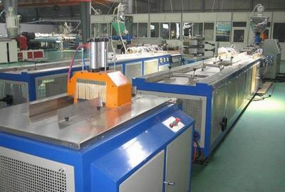 我国塑料机械设备应用广泛需求大，技术创新驱动机械设备研发升级